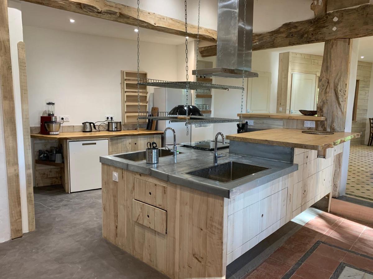 Grand Gite Les Cabanes De Fallot Pour 19 Personnes - Piscine Naturelle L'isle-Bouzon 외부 사진